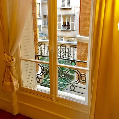 Apartment Arc De Triomphe Paris